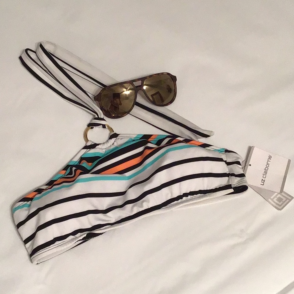 LIZ CLAIBORNE BIKINI TOP SIZE 6 brand new with tag